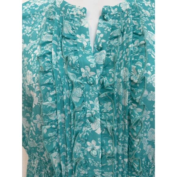 Torrid Blouse Ruffle Trim Button Up Short Sleeve Size 1/1X Aqua Blue Floral EUC - Picture 2 of 7